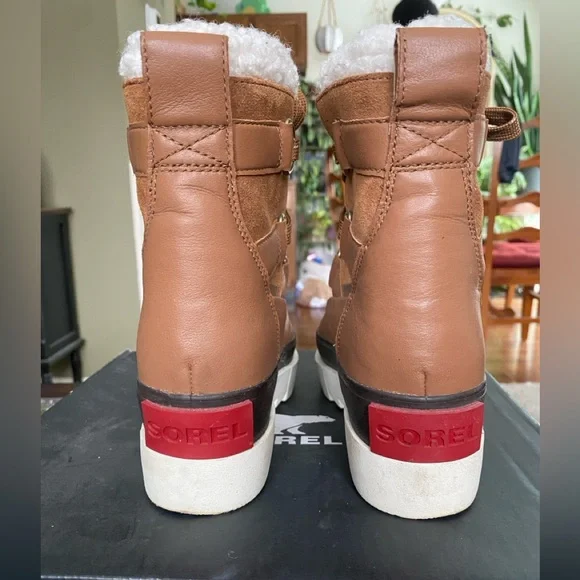 Women's Joan of Arctic Brown and white Winter Waterproof Boots - Picture 9 of 16